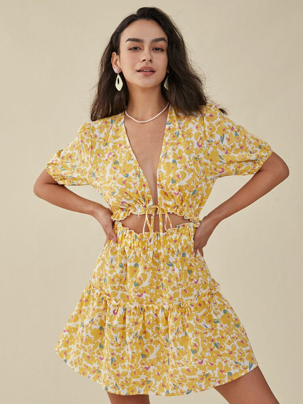 Floral Print Deep V-neck Cut Out Knotted Short Sleeve Dress