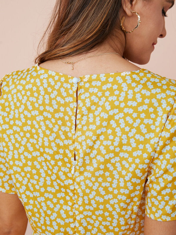 Floral Print Keyhole Back Short Sleeve Sqaure Collar Dress