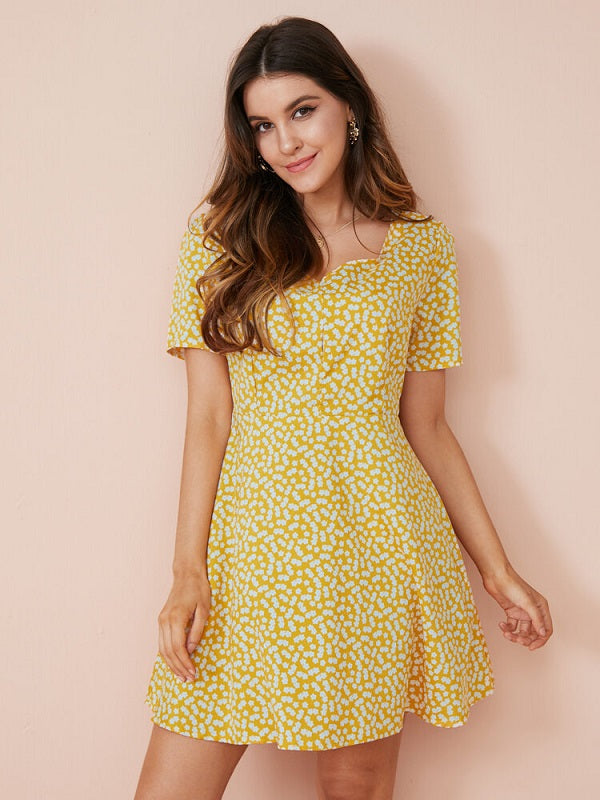 Floral Print Keyhole Back Short Sleeve Sqaure Collar Dress