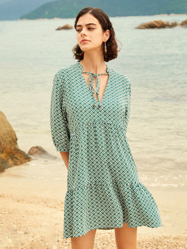 Geo Print V-neck Tie Front Half Sleeve Dress