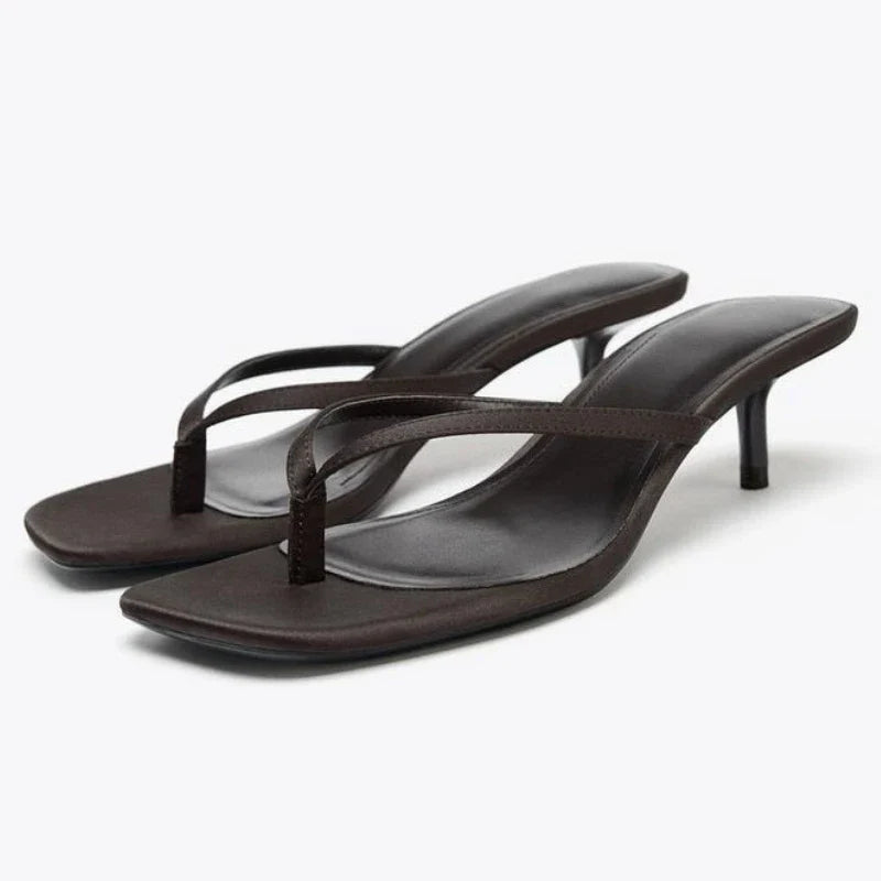 High Quality Black Silk Kitten Heel