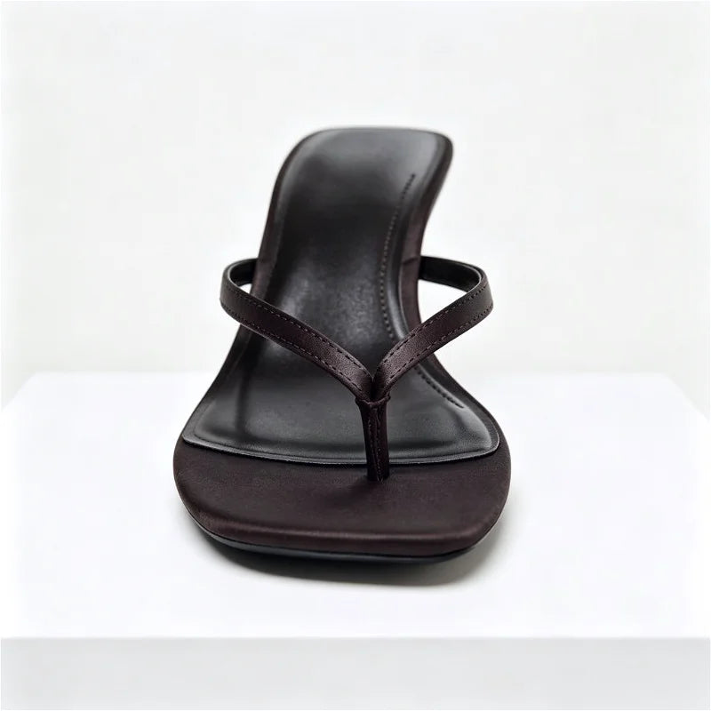 High Quality Black Silk Kitten Heel