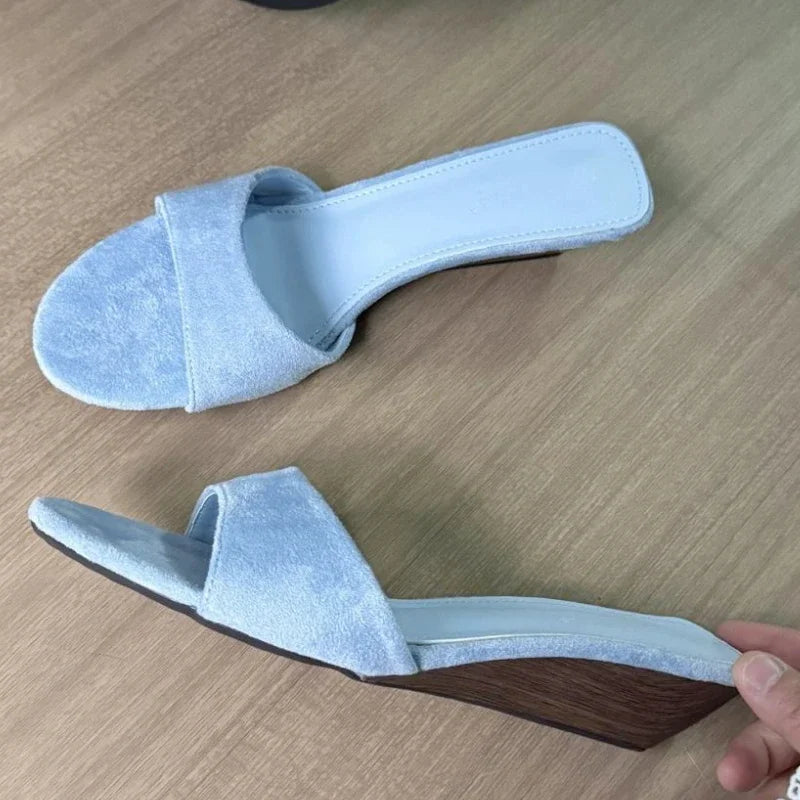 High Quality Satin Shallow Sandals Pointed Toe Wedge Designer Brand Slide Sandals Open Toe Beach Shoes