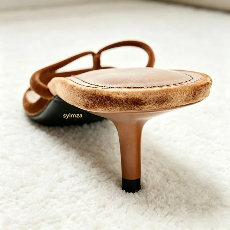 High-quality Brown Velvet Kitten-heel Slippers Square-toe Clip-toe Beach Flip-flops Luxury Brand Designer Shoes