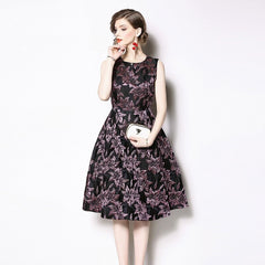 Elegant O-Neck Jacquard Print Mini Dress