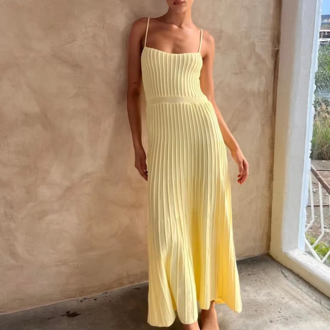Knitted Elegant Pleated Sleeveless Stretch Straps Neck Dresses