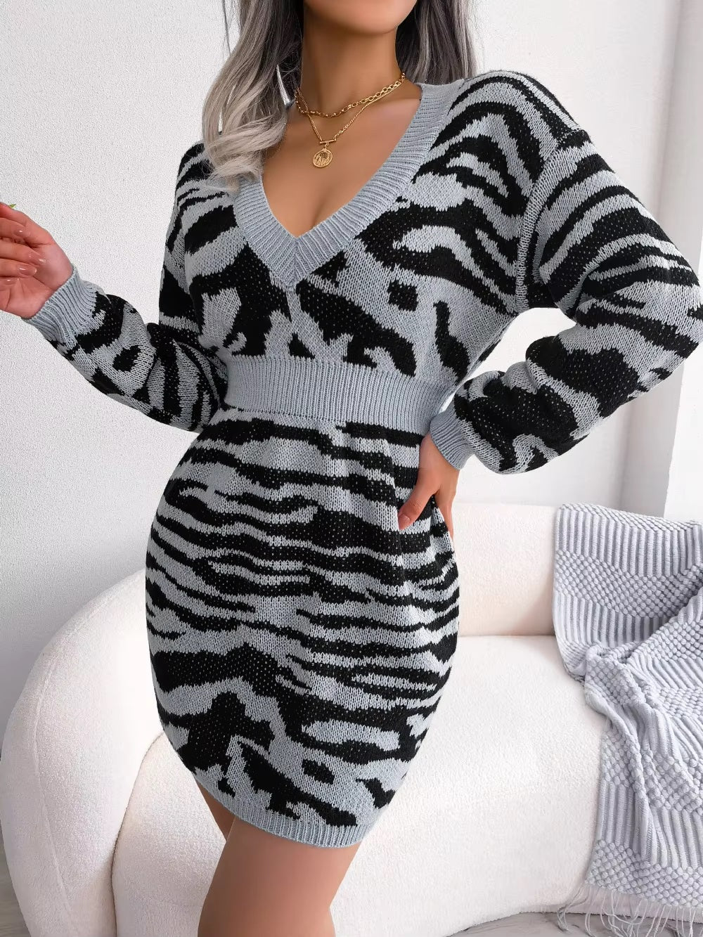 Knitted Pretty Long Sleeves V-Neck Sweater Dresses