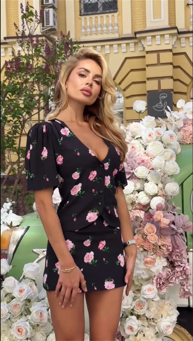 Luxury Elegant Printed V-Neck Cardigan Top High Waisted Skirt Set