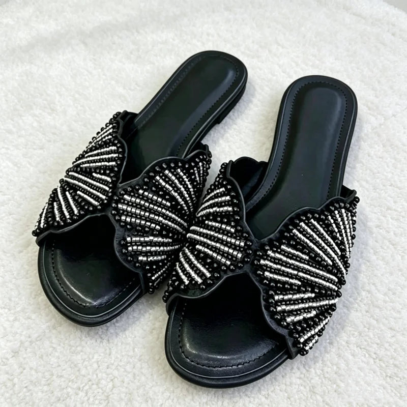 Luxury Faux Pearl Detail Slippers Novelty Shiny Appliques Design Flat Sandals for Ladies Comfortable Shoes