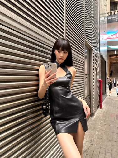 Luxury Hollow Out sleeveless Zippers Faux Leather Halter Mini Dress