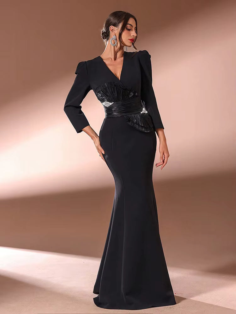 Luxury Rhinestone Decorated Simple Daily V-Neck Long Sleeve Dress