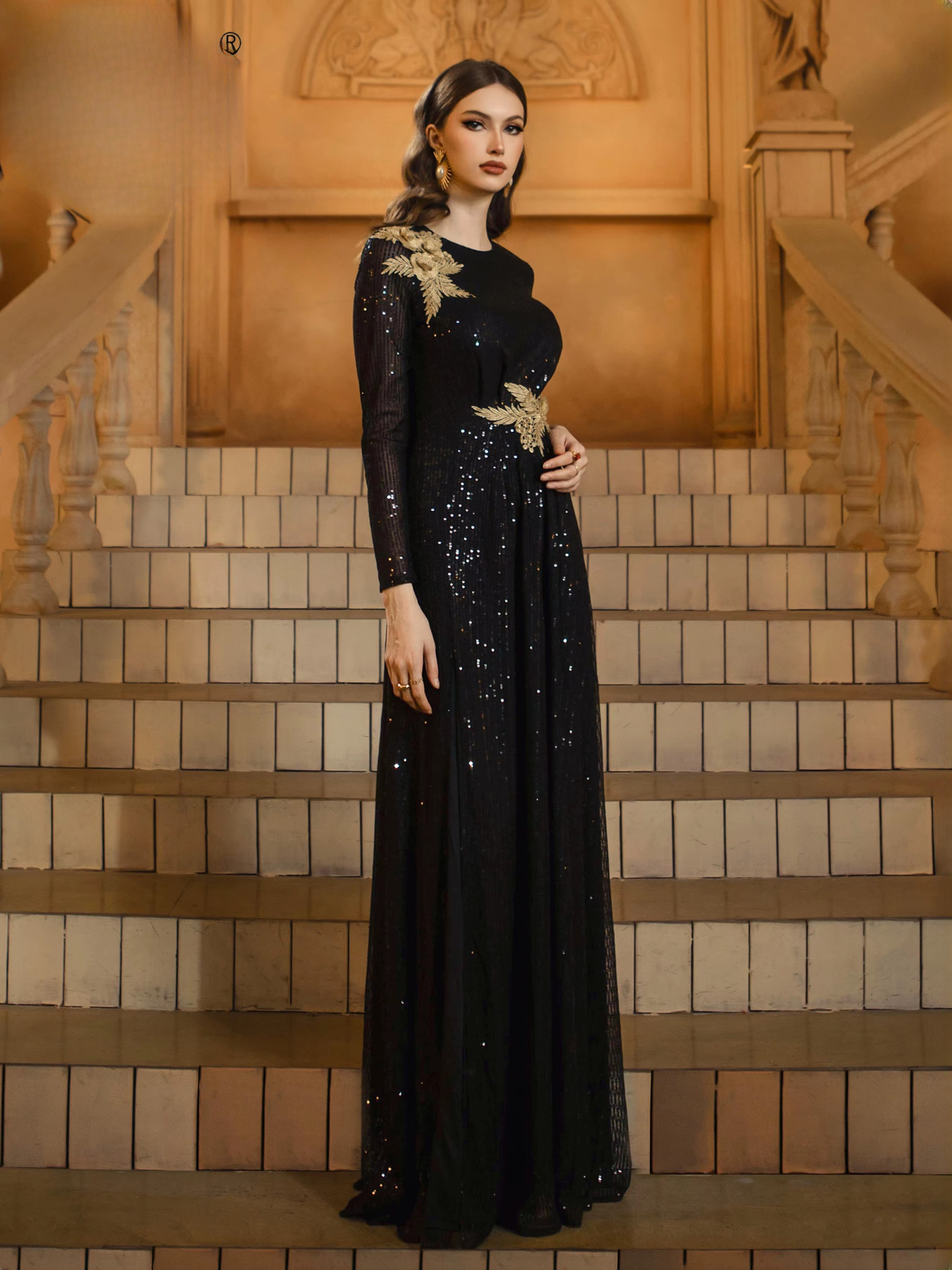 Luxury Round Neck Long Floor-Length Sleeved Sequin Formal Dress