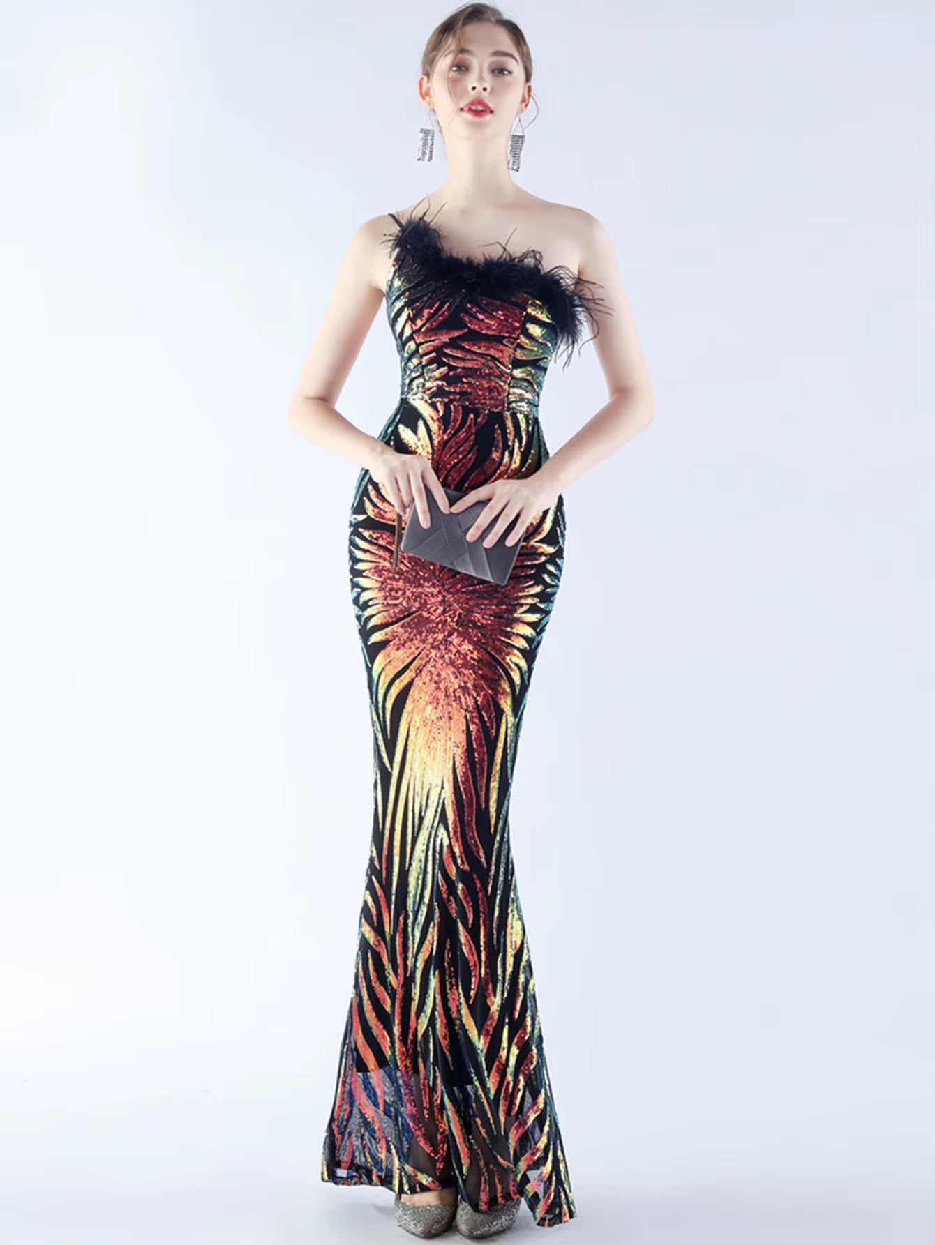 Luxury Sequin Diagonal collar One-Shoulder Backless Maxi Dresses
