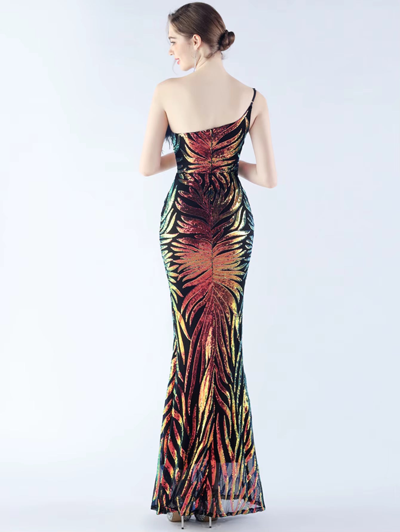 Luxury Sequin Diagonal collar One-Shoulder Backless Maxi Dresses