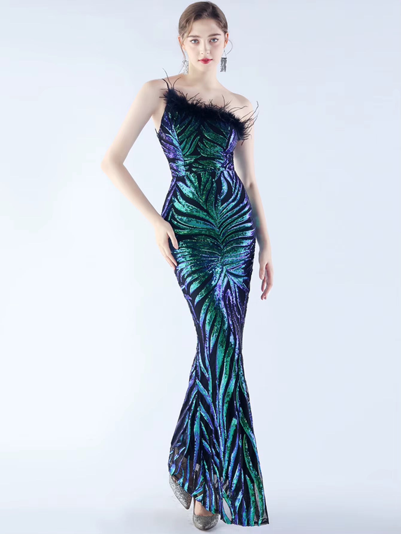 Luxury Sequin Diagonal collar One-Shoulder Backless Maxi Dresses