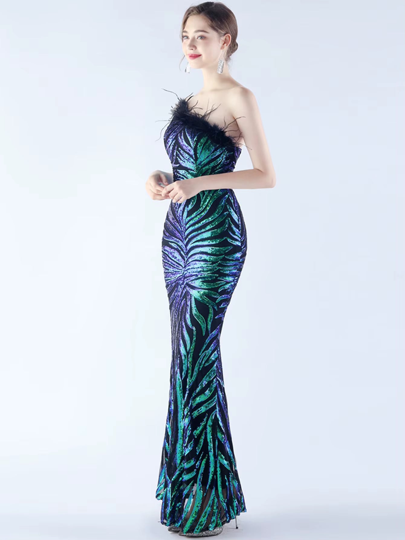 Luxury Sequin Diagonal collar One-Shoulder Backless Maxi Dresses