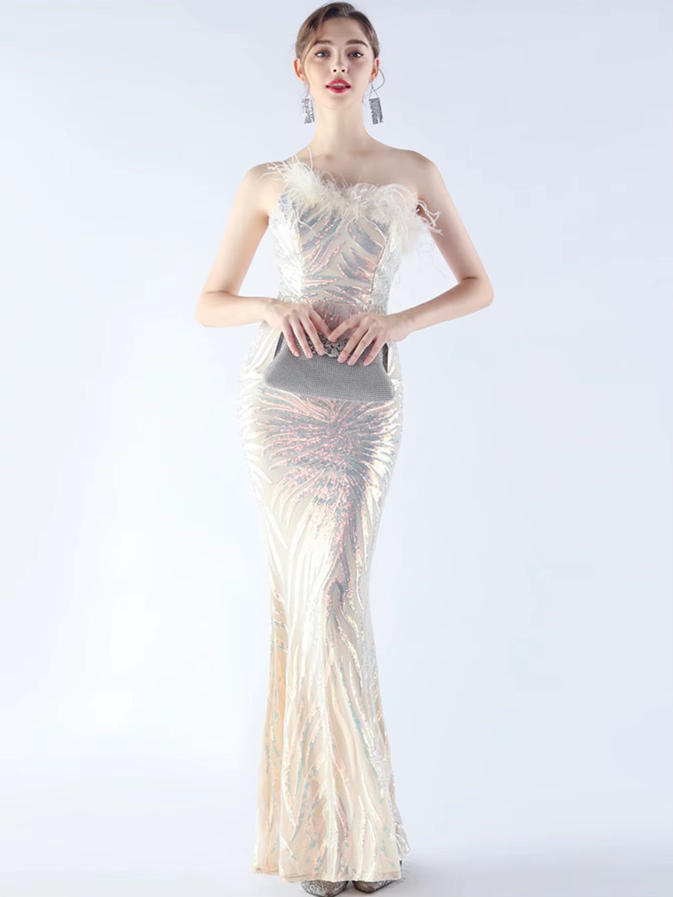 Luxury Sequin Diagonal collar One-Shoulder Backless Maxi Dresses