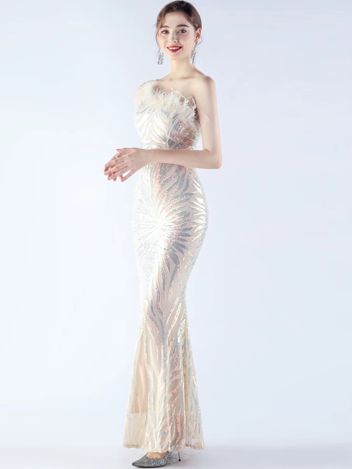 Luxury Sequin Diagonal collar One-Shoulder Backless Maxi Dresses
