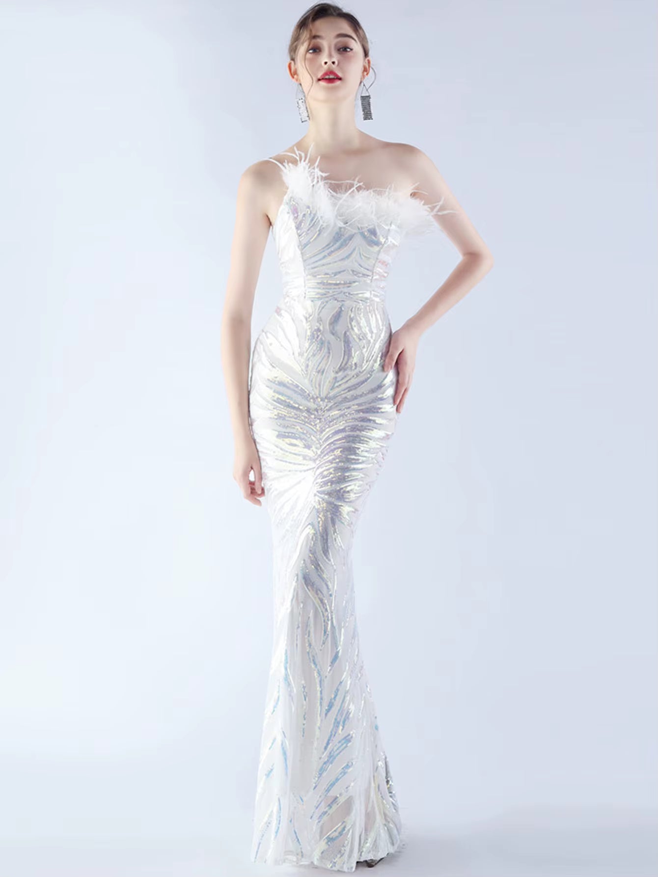 Luxury Sequin Diagonal collar One-Shoulder Backless Maxi Dresses