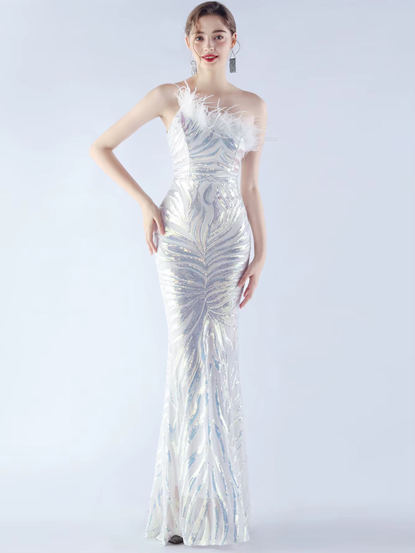 Luxury Sequin Diagonal collar One-Shoulder Backless Maxi Dresses