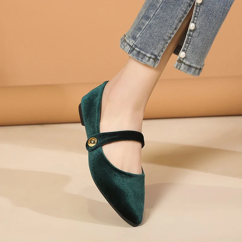 Pointed Toe Flat Shoes