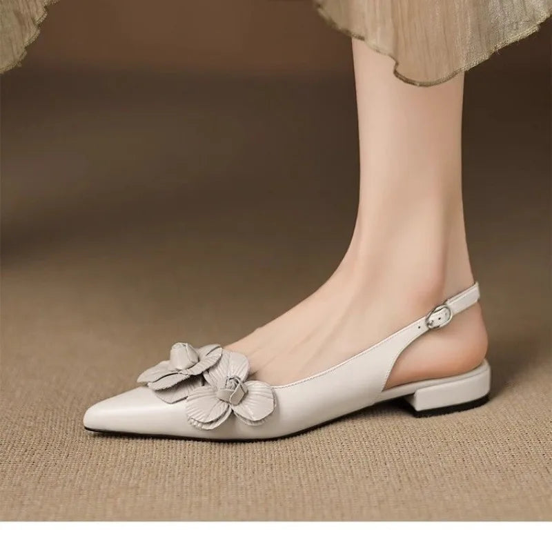 Luxury Retro Pointed Toe Decal Shoes