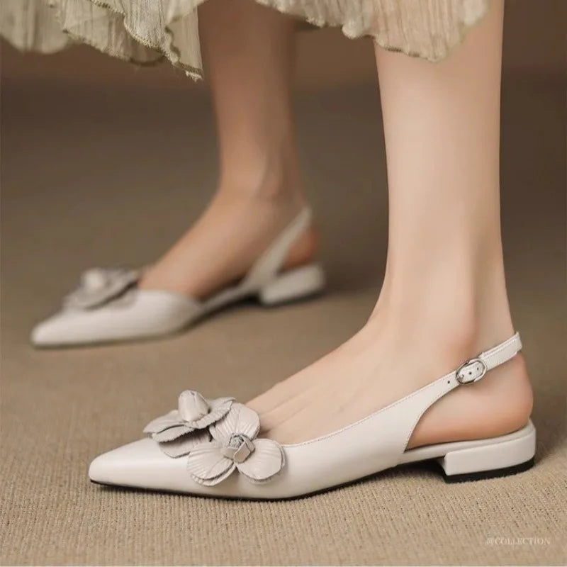 Luxury Retro Pointed Toe Decal Shoes