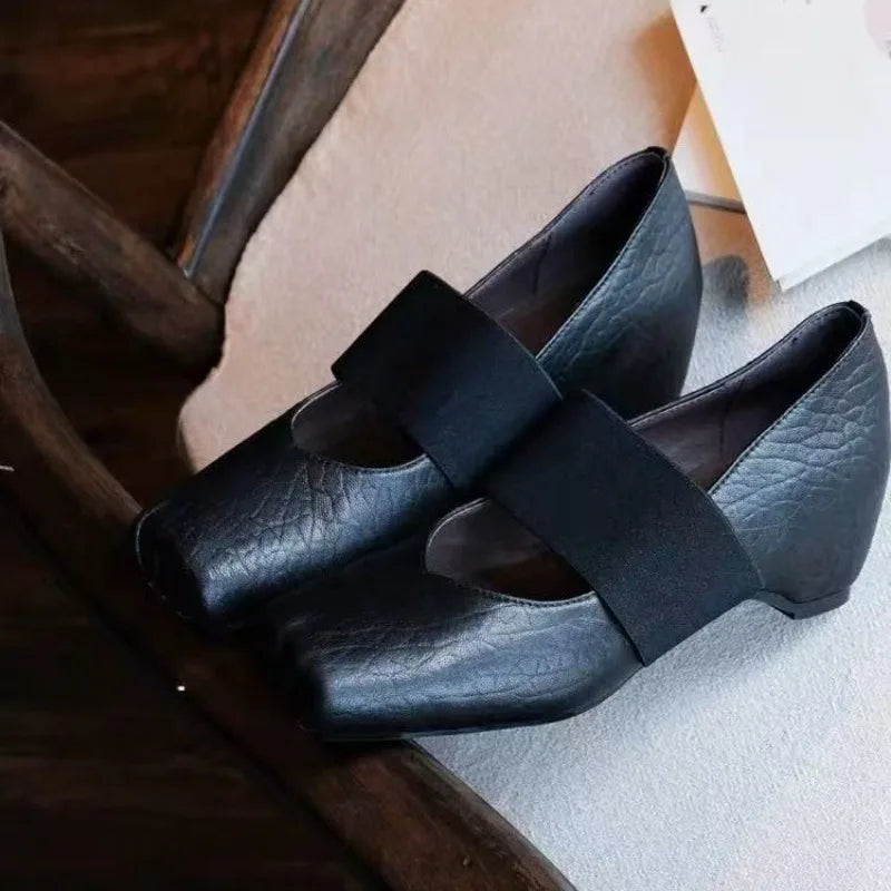 Retro Thick Heel
