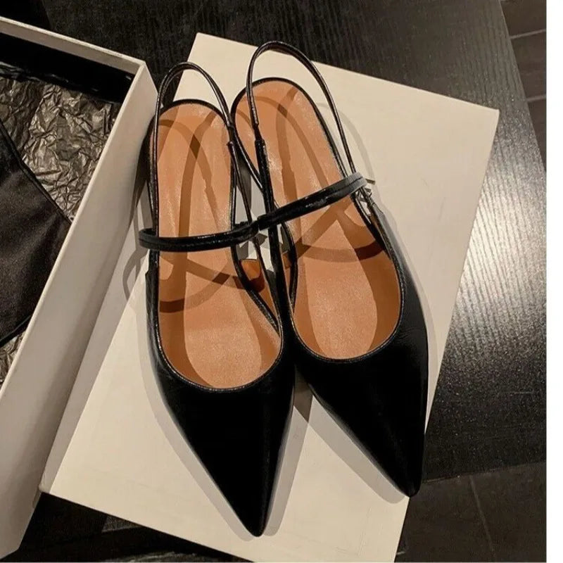 Baotou Patent Leather One Line Buckle Strap Cat Heel