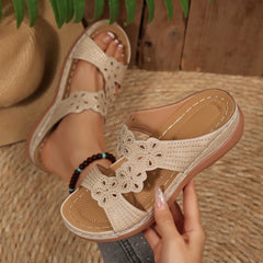 Slippers Embroider Flowers Leather Sandals Outdoor Light Casual Wedges Slippers Slip on Shoes