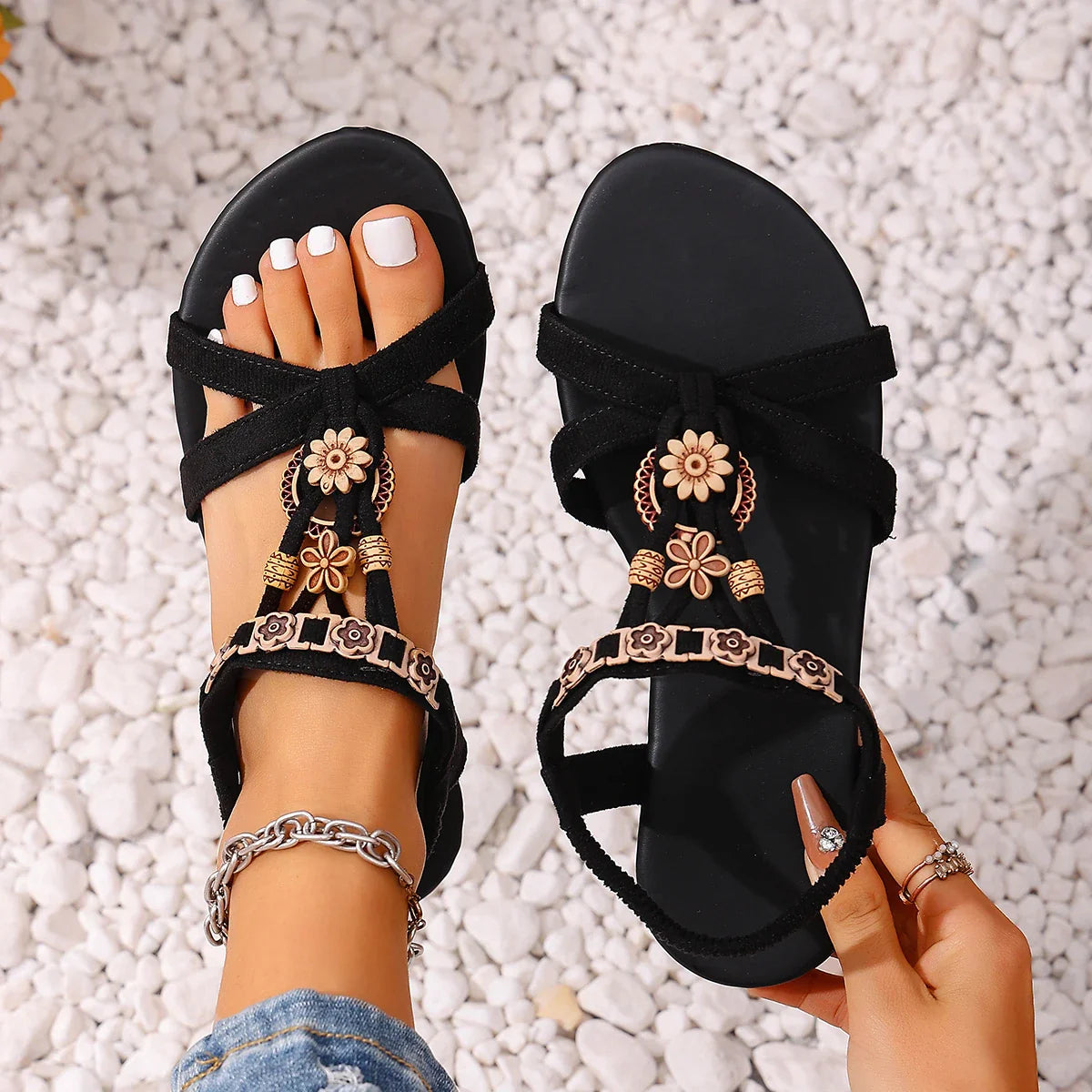 Fashionable Round Toe Flat Sandals with One Foot Bohemian Style Casual Versatile Flat Shoes