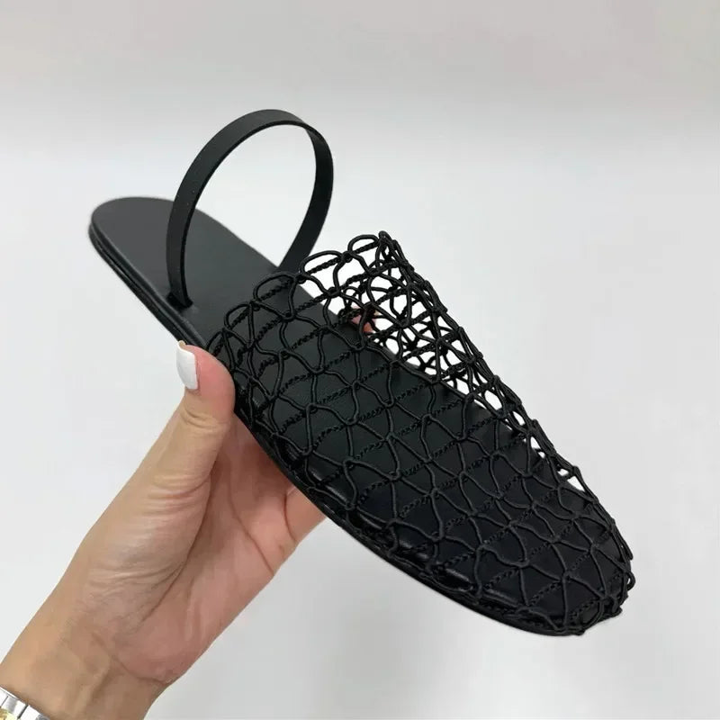 Novelty Mesh Flat Sandals Designer Weaving Hollow Breathable Mules Slippers Light Comfort Slingbacks Slide Sandals