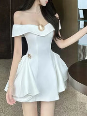 Off The Shoulder Waist-Cinching Sleeveless Folds Gold Pin Design A-line Evening Party Gowns