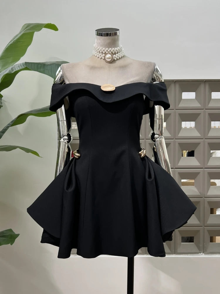 Off The Shoulder Waist-Cinching Sleeveless Folds Gold Pin Design A-line Evening Party Gowns