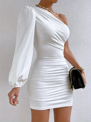 One Shoulder Long Sleeved Pleated Skirt With Wrapped Buttocks Mini Dress