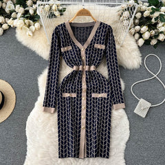 Plaid Print Knitted V Neck Causal Sweater Dress