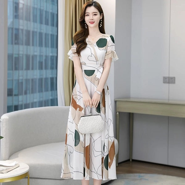 Plus Size V-Neck Floral Short Sleeve Chiffon Dress