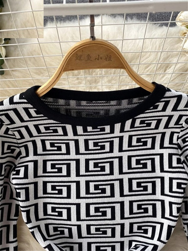 Print Knit Warm Sleeve O Neck Sweater Dress