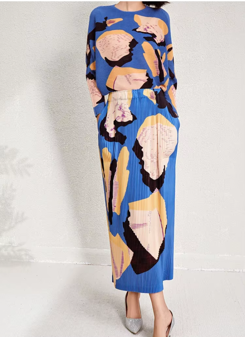 Printed Edition Round Neck Bat Sleeve Slim Slit Half Skirt Two-piece Set