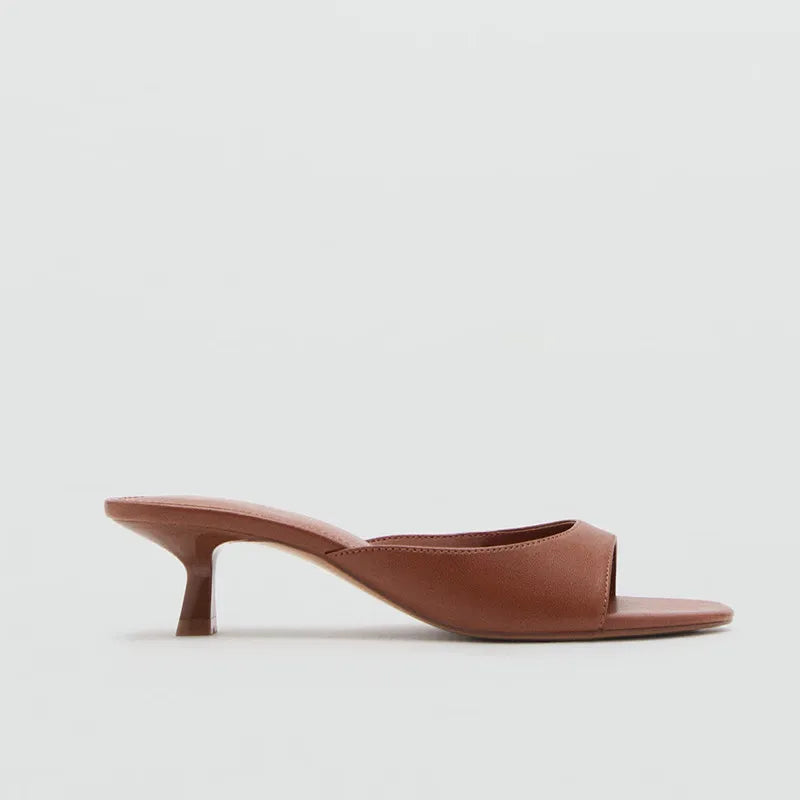 Retro Brown Leather Designer Slides Beach Party Shoes