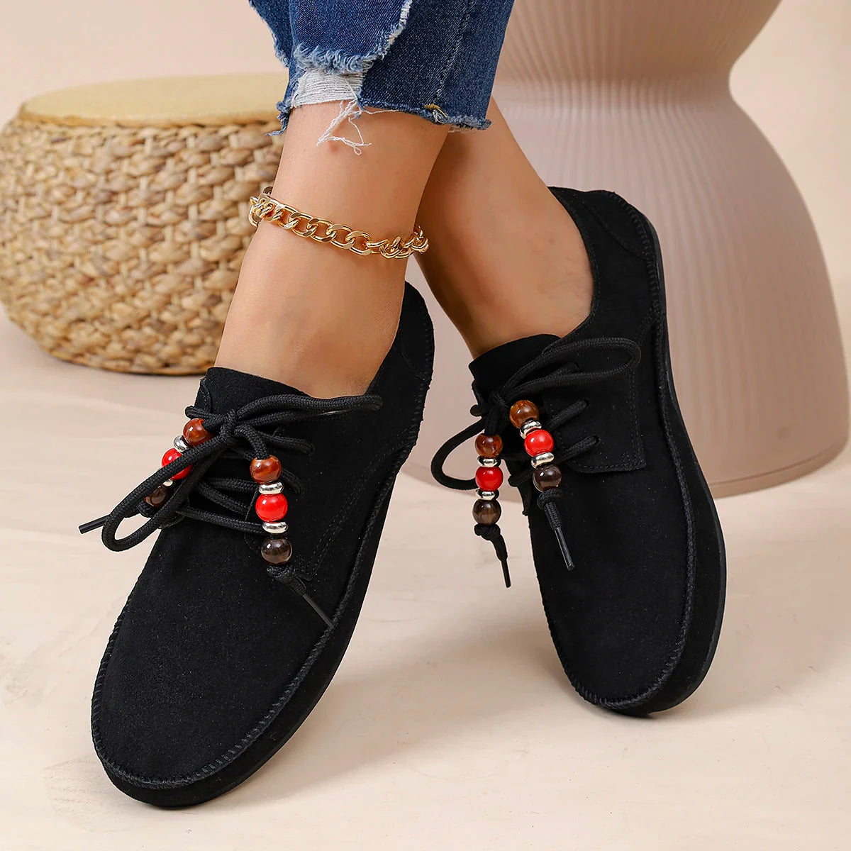 Retro Style Flat Sneakers Leisure Spring Autumn Sneakers Round Toe Lace-up String Bead Shoes