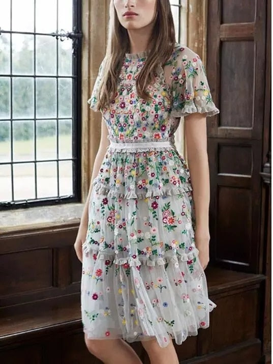 Round Collar Flower Embroidery Lace Gauze Formal Dress