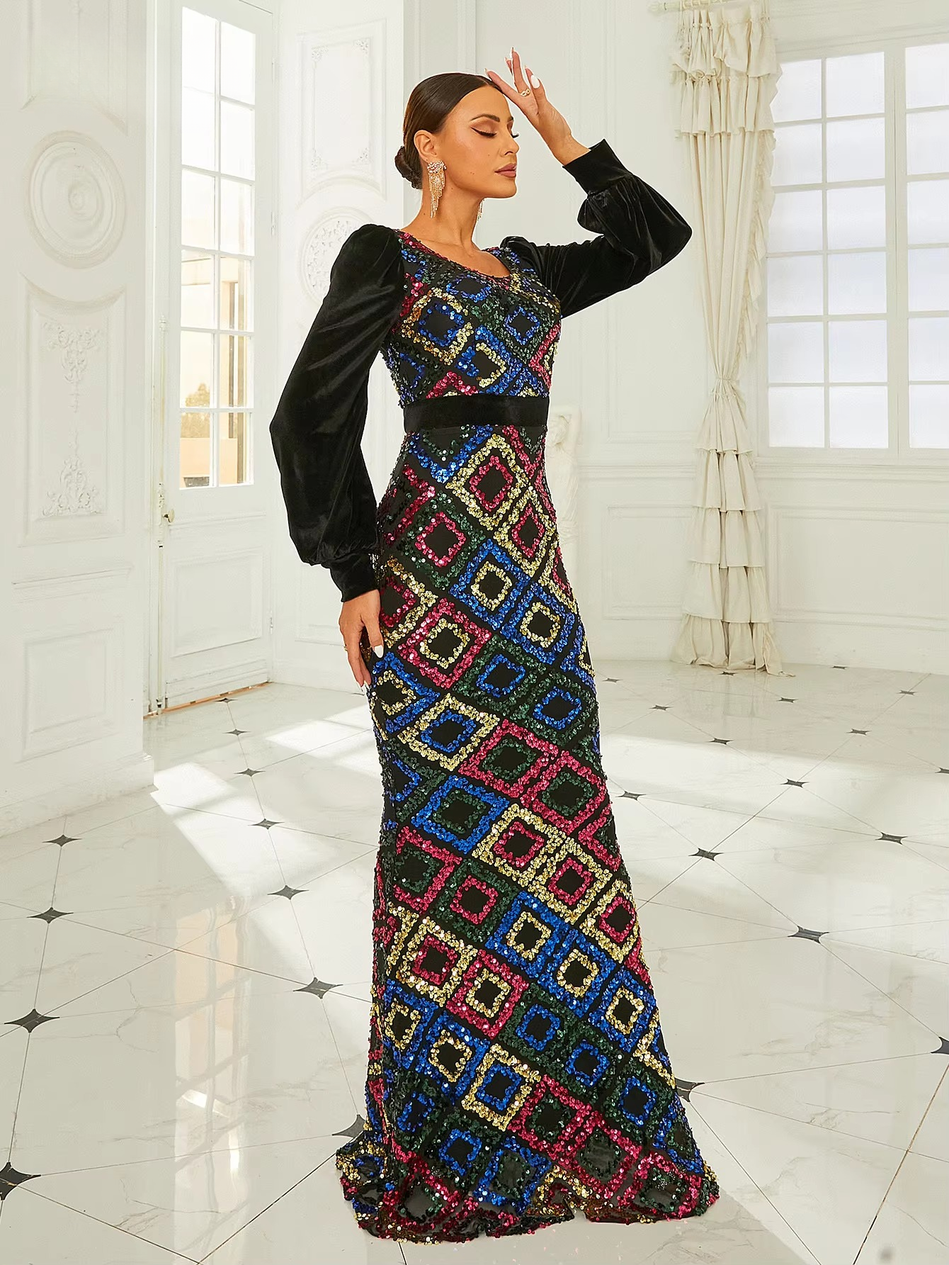 Round Neck Long Sleeve Sequin Mermaid Evening Party Dress