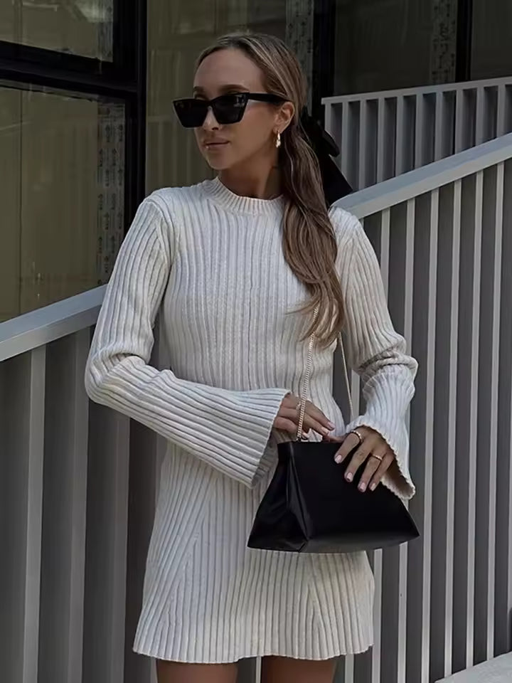 Casual O-neck Flare Sleeve Ribbed Pattern Knitted A-line Dress