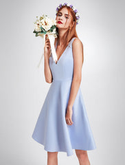 Satin V Neck Sleeveless Knee Length Wedding Party Short Bridesmaid Dresses