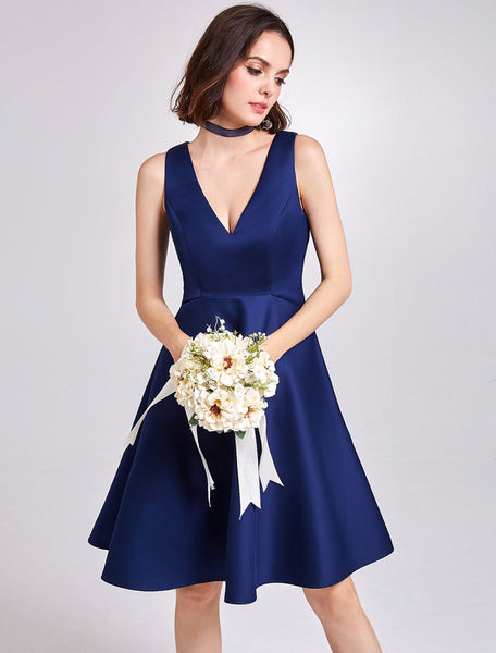 Satin V Neck Sleeveless Knee Length Wedding Party Short Bridesmaid Dresses