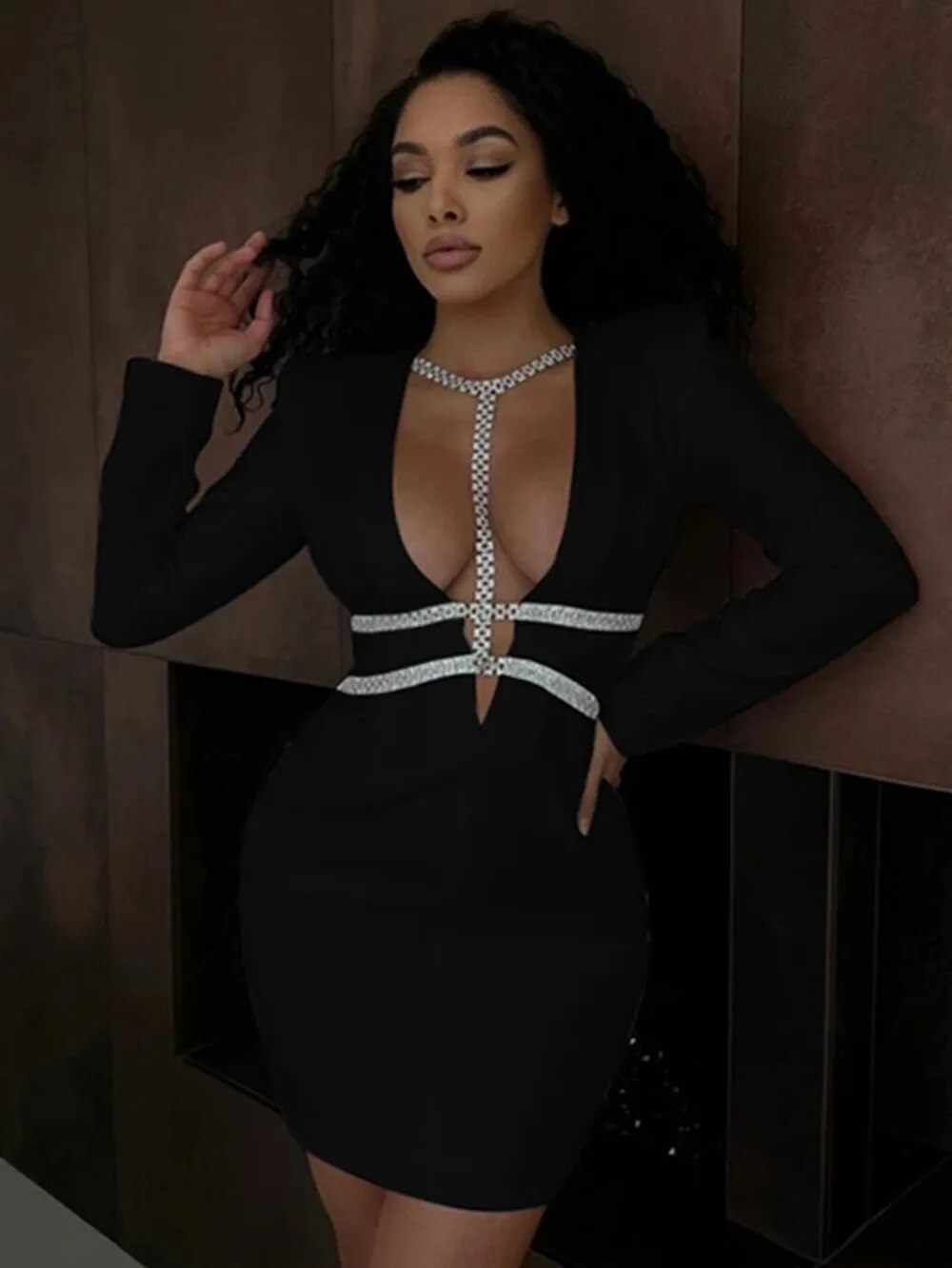 Elegant V-Neck Diamond ChainLong Sleeves Mini Dress