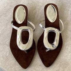 Pointed Toe Clip Toe Flip Flops Luxury Metal Decoration Wedges Designer Brand Sandals Comfortable Beach Shoes