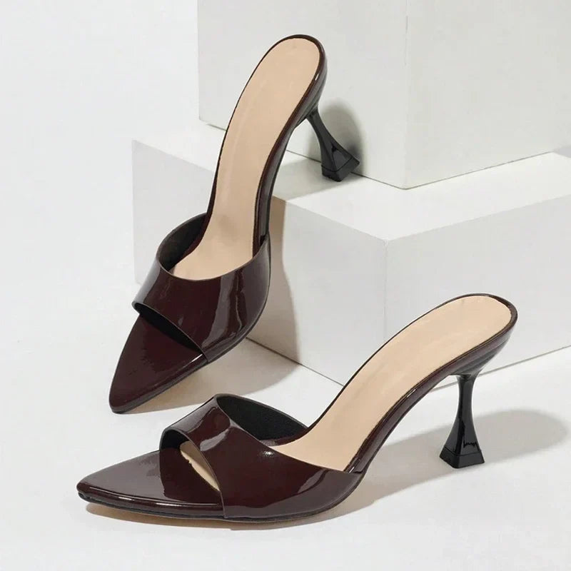 Pointed Toe Patent Leather 8CM Strange Thin Heel