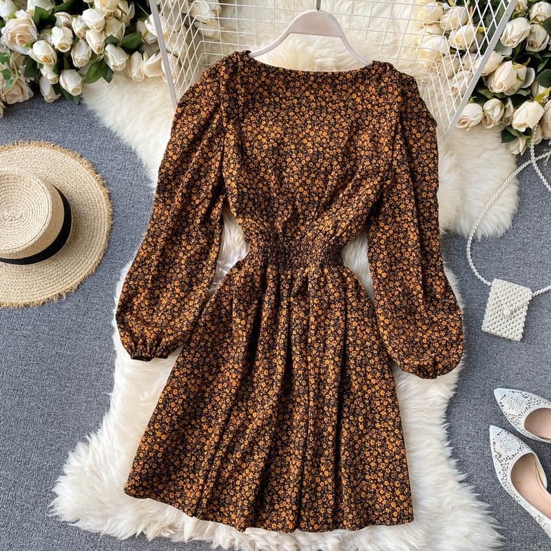 V Neck Puff Sleeve Elastic Ruched Floral Retro Print Dresses